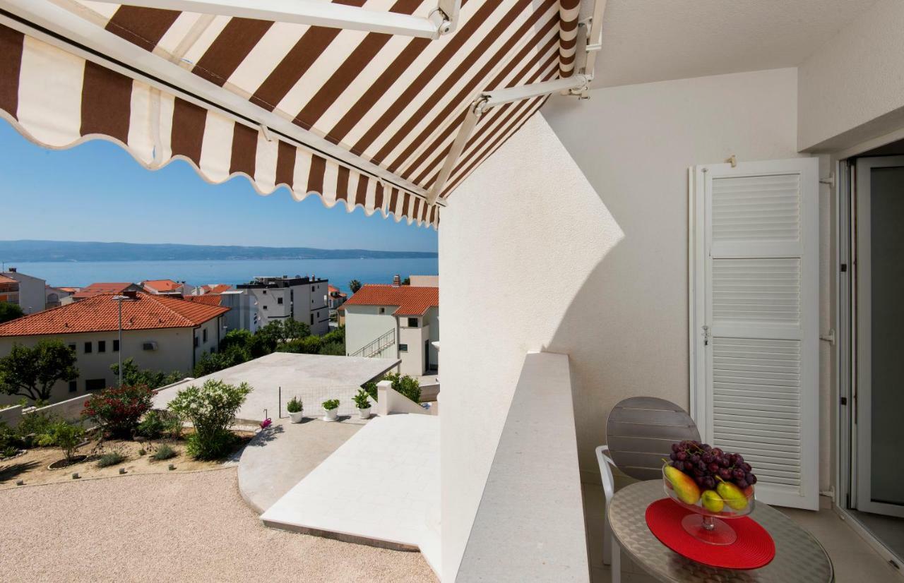 Apartments Bila Villa Podstrana Kültér fotó